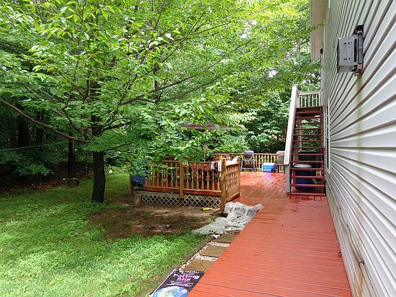 2nd image of 9555 Jasmine Dr