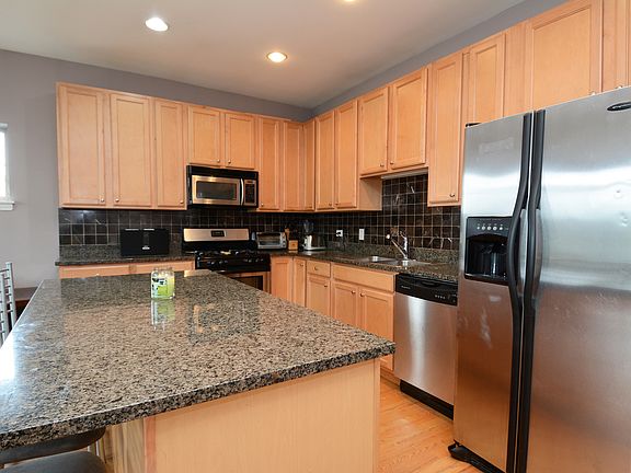 5th image of 9222 N Ewing Ave #301