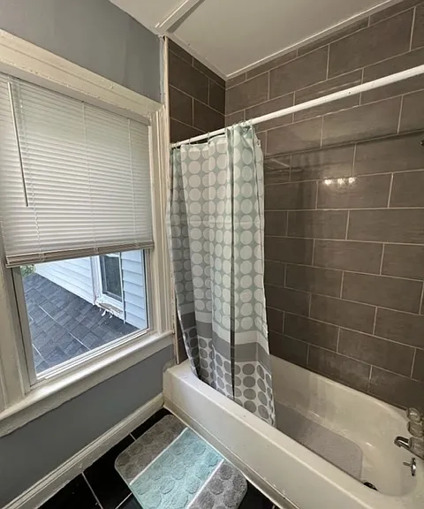 1436 E Genesee St #2 — Photo 2