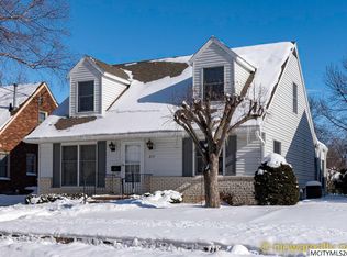 213 S Tennessee Ave, Mason City, IA 50401