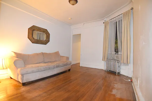 Rented by Manhattan Spaces | media 34