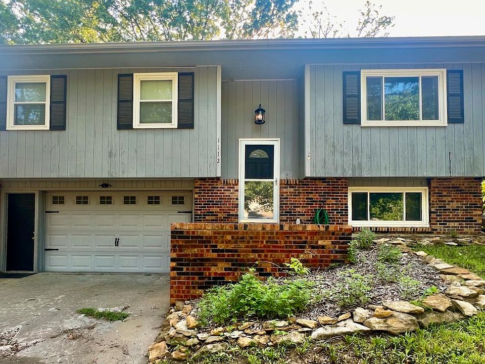 1st image of 1112 Randall Rd