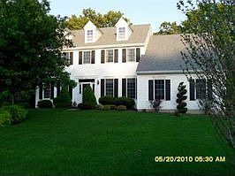 Home for Sale in Slingerlands, New York $489,000