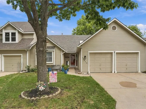 15410 Floyd St, Overland Park, KS 66223