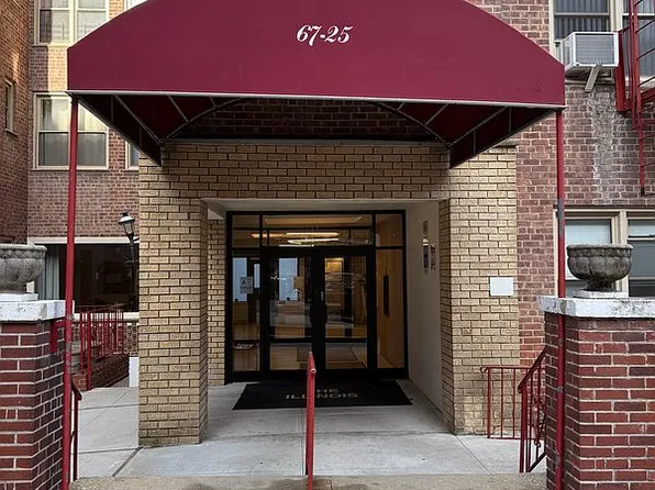 67-25 Clyde St #7H, Forest Hills, NY 11375