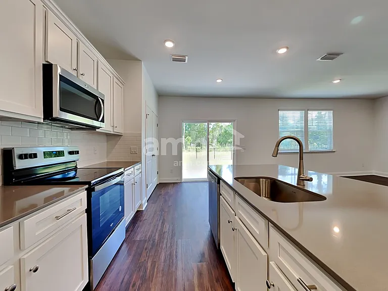 145 Anthurium Dr — Photo 3