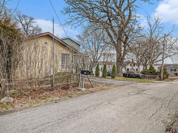 13035 Polk St, Cedar Lake, IN 46303