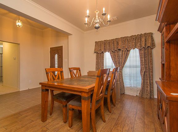 3rd image of 1079 Meadow Hill Dr