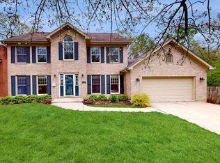 4728 Debolt Ave, Downers Grove, IL 60515