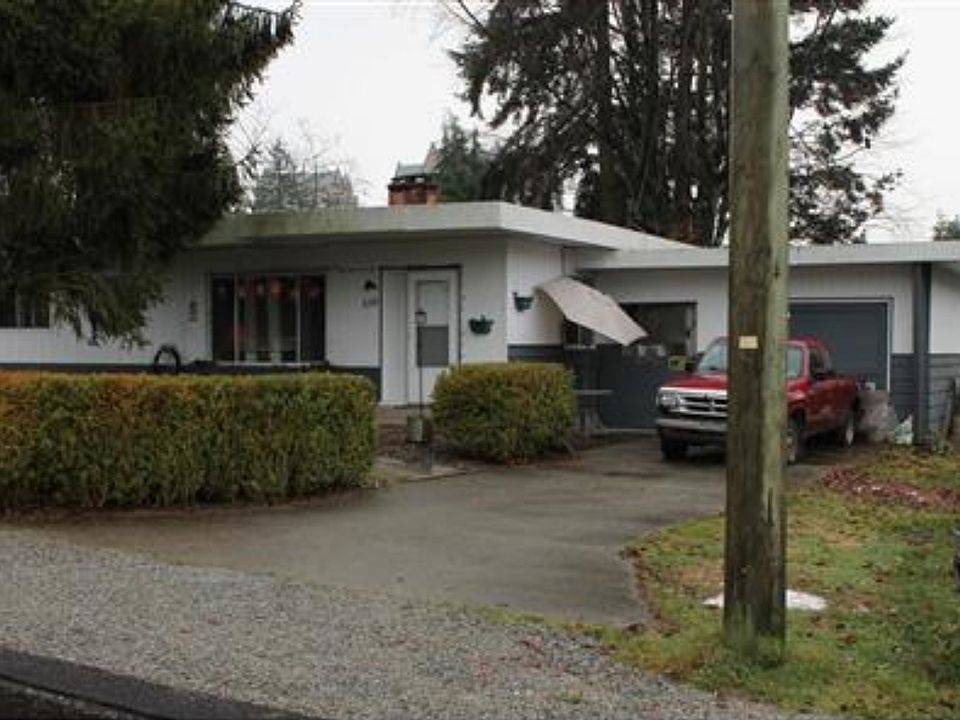 2nd image of 516 Cochrane Ave