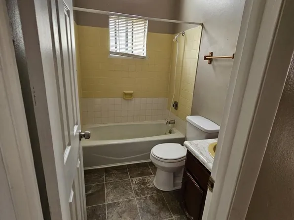941 E. 23rd Street, 941 E 23rd St APT 2, Casper, WY 82601