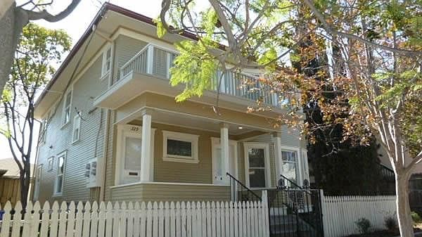 1st image of 227 Ivy St