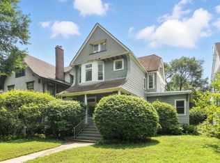 828 Monroe St, Evanston, IL 60202