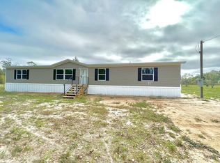 156 Mary Todd Rd, Hinesville, GA 31313