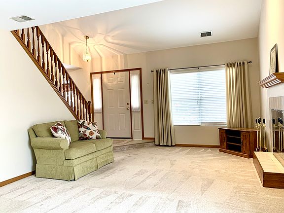 5th image of 1442 Berta Dr