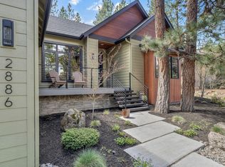 2886 NW Melville Dr, Bend, OR 97703