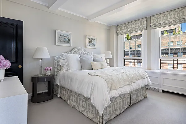 Sold by Compass | media 27