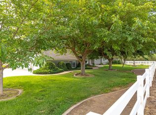 228 McEwen Rd, Waterford, CA 95386