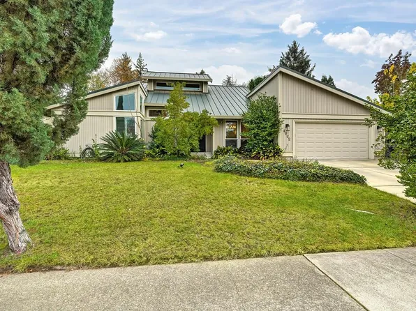 4922 Rimwood Dr, Fair Oaks, CA 95628