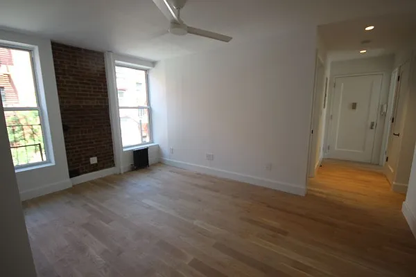 Rented by (Legacy) NY Quality Living Uptown | media 19