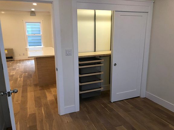 5th image of 1760 Filbert St #1760C