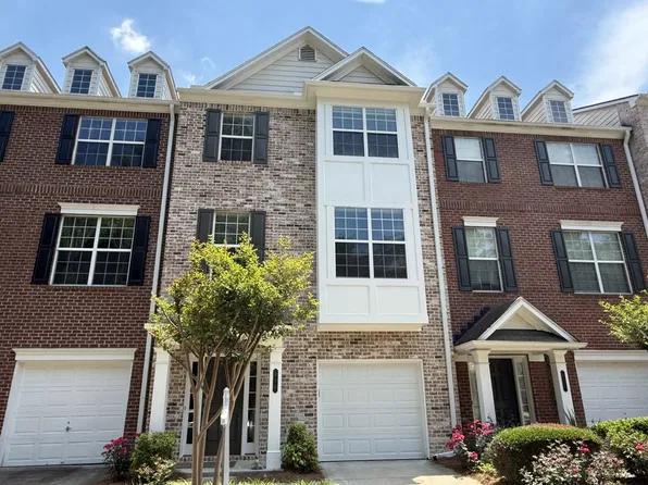 635 Coligny Ct, Sandy Springs, GA 30350