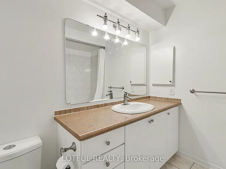 1663 Locksley Ln — Photo 11