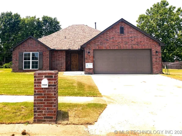 1132 S Javine Ave, Skiatook, OK 74070