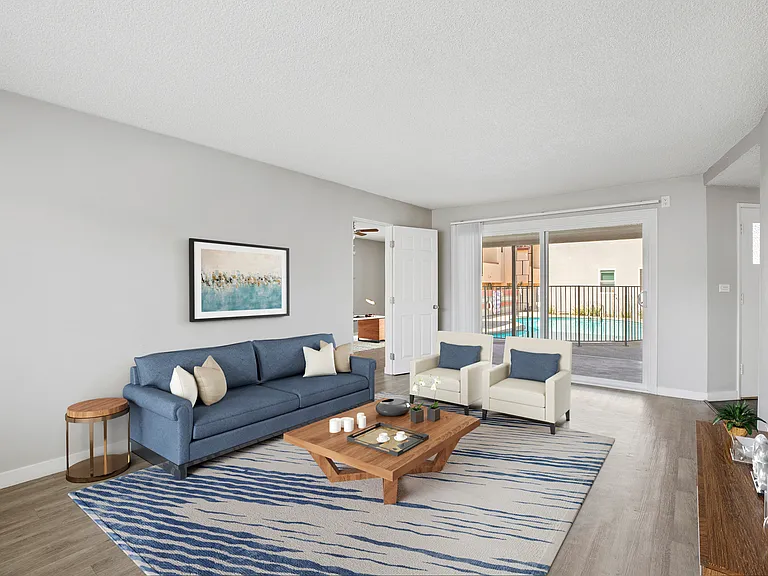 Huntington Villas — Photo 18