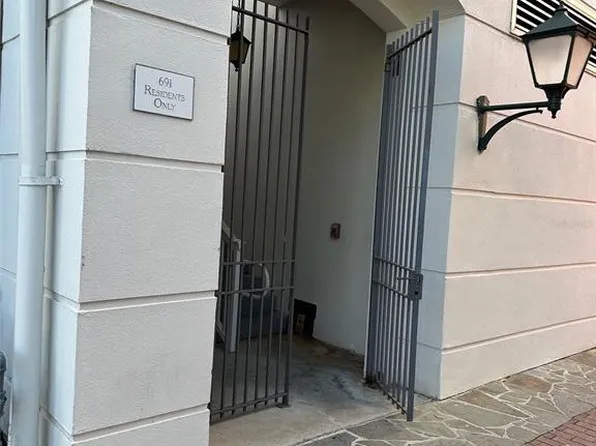 691 Front St APT 220, Celebration, FL 34747