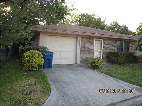2nd image of 219 Fireside Village Dr