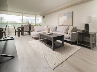 7 Townsgate Dr UNIT 413, Vaughan, ON L4J7Z9