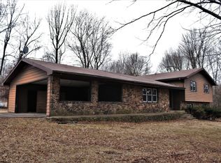 6901 N Farm Road 145, Springfield, MO 65803