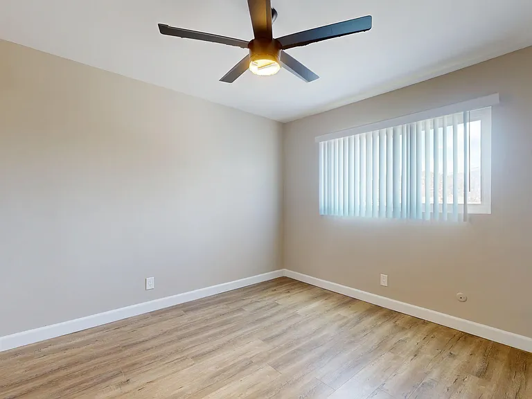 The Capri Apartments — Photo 26