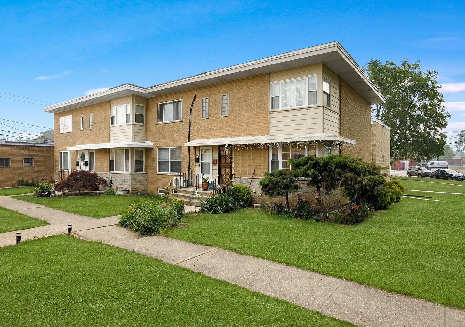 1506 Willow Ave, Des Plaines, IL 60016 Zillow