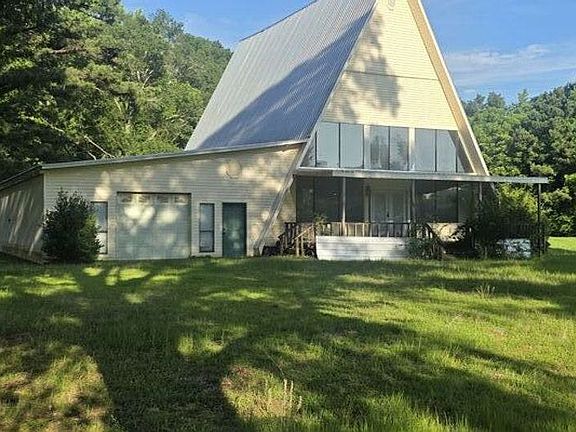 2nd image of 10200 Hillview Dr