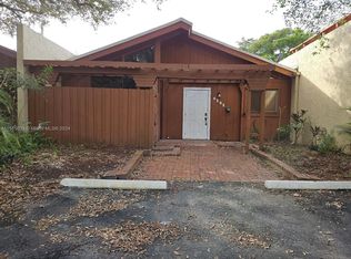 6121 NW 34th Ter, Fort Lauderdale, FL 33309