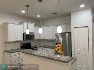 614 SW 2nd Ave, Pompano Beach, FL 33060