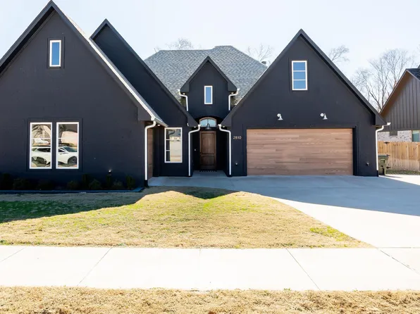 2810 Barton Creek Cir, Tyler, TX 75703