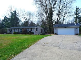 17487 Hogan Hill Rd, Moores Hill, IN 47032