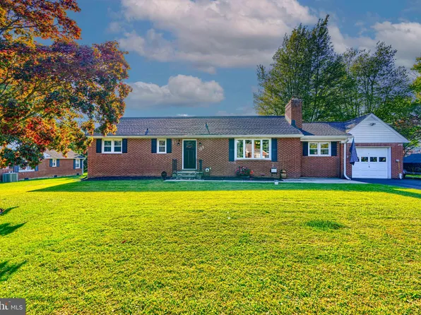 102 Fidelity Dr, Fallston, MD 21047