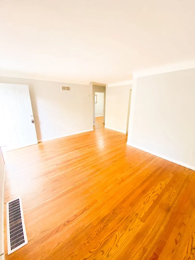 New Remodel! 2bed 1bath. Great location! — Photo 1