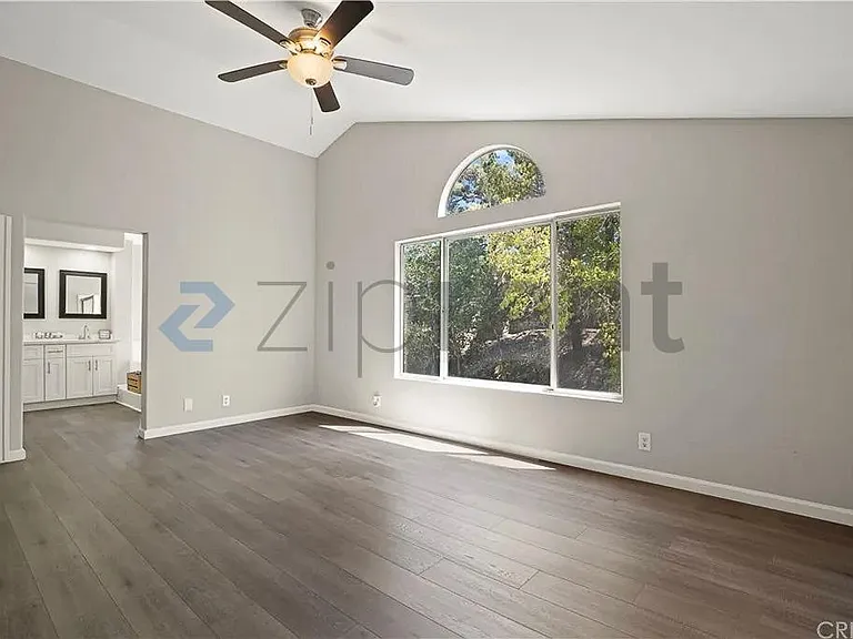 1802 Bradcliff Way — Photo 32