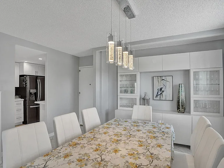 401 Golden Isles Dr #705 — Photo 19