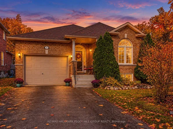1 Valley View Ct, Barrie, ON L4N 0G7