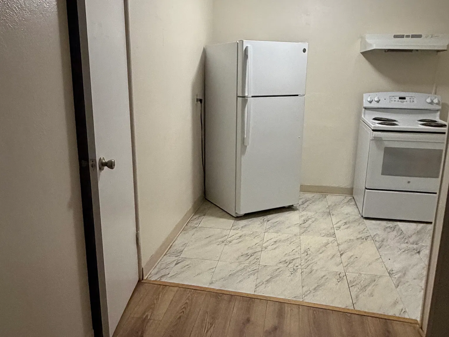 2 bed, 850 sqft, $1,250 — Photo 1