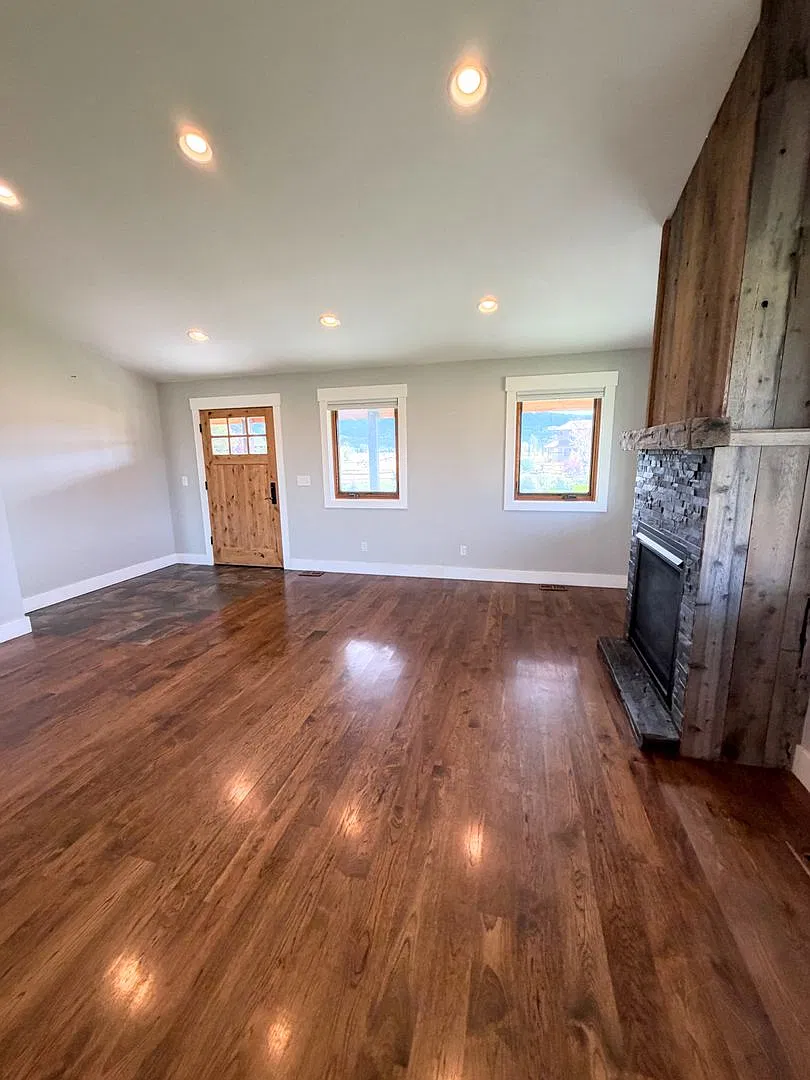 Beautiful 3-Bedroom Custom Home on 4.89 Acres Victor, Idaho Available now — Photo 4