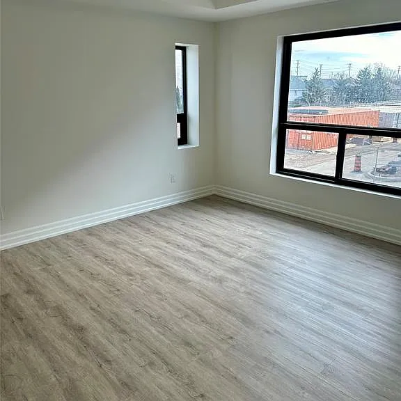 3320 Stella Cres #212 — Photo 9