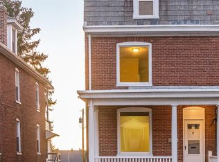 232 N Grant St, Waynesboro, PA 17268