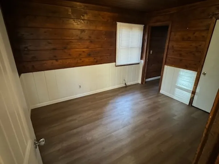 1217-1231 1233 Run Blvd #1235-SKI-3581 — Photo 5